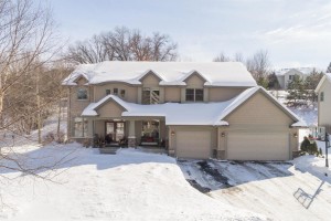 1516 Pinetree Trail Eagan MN-001-32-Front-MLS_Size