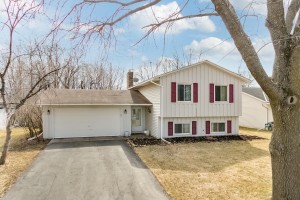 7821 W 100th St Bloomington MN-large-001-3-Front-1500x1000-72dpi