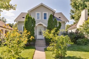 3134 Lincoln St NE Minneapolis-large-001-001-Exterior Front-1500x1000-72dpi